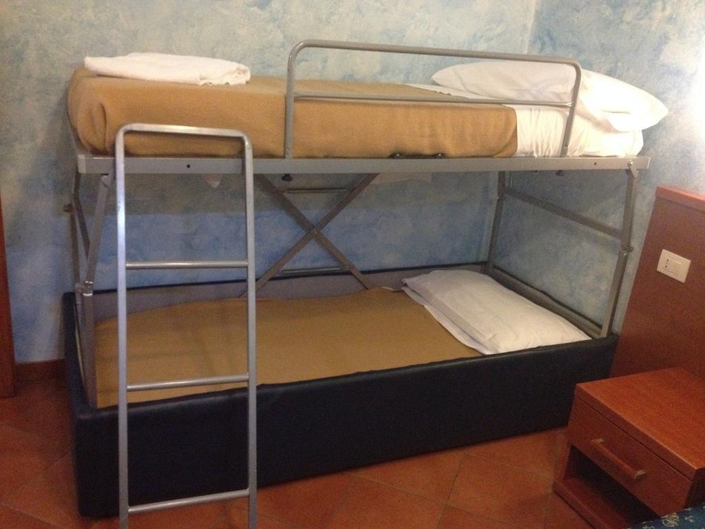 Roma Termini Inn Room photo