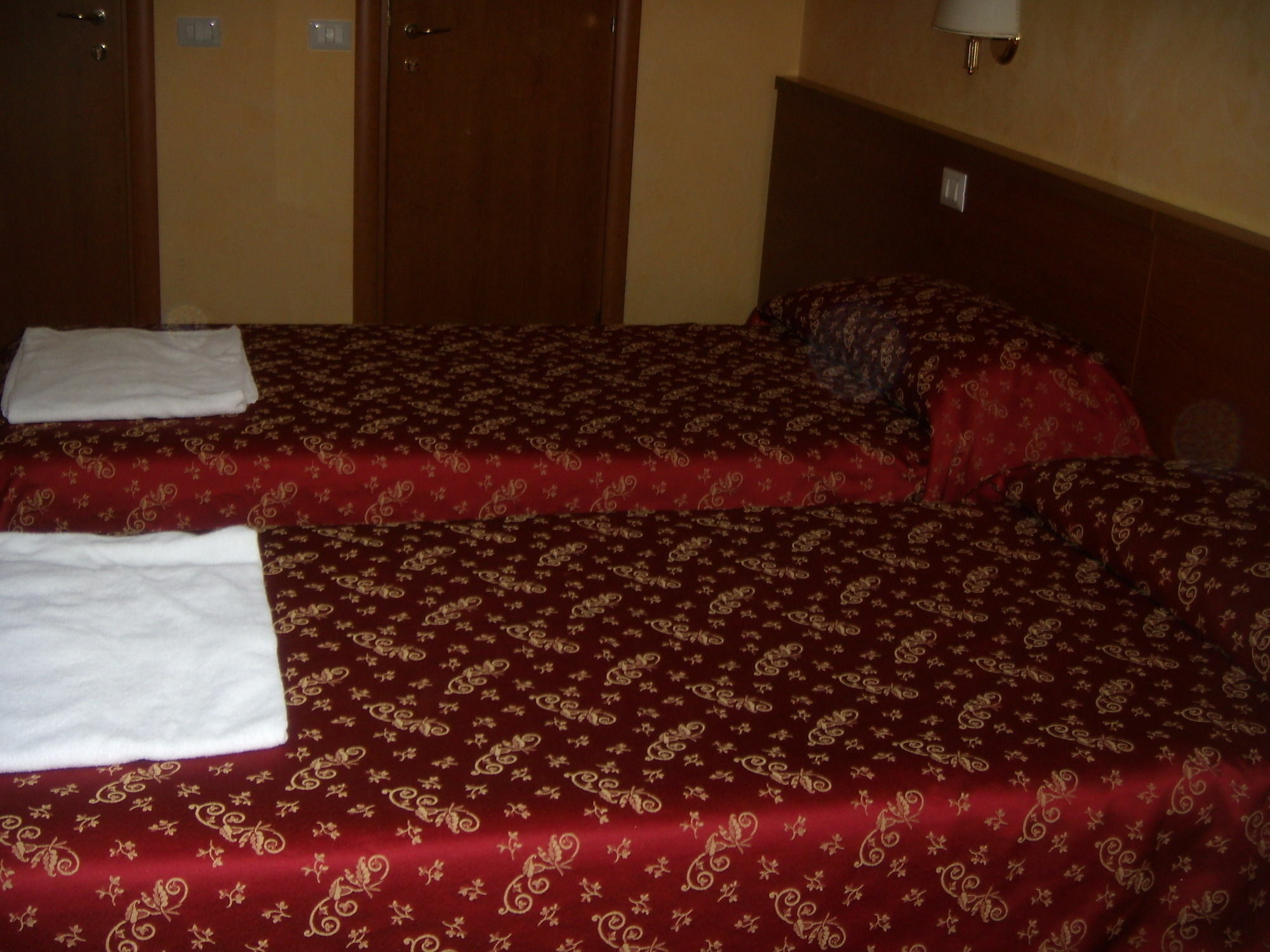 Roma Termini Inn Exterior photo